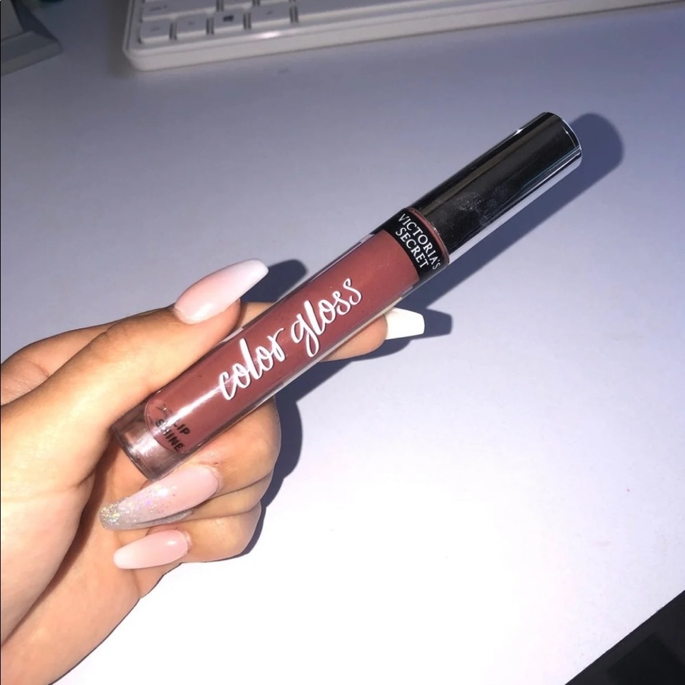 Victoria secret color gloss lip stain